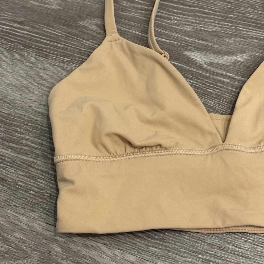 SKIMS Fits Everybody Triangle Longline Bralette Clay Nude Medium Lingerie Lounge - Picture 5 of 10